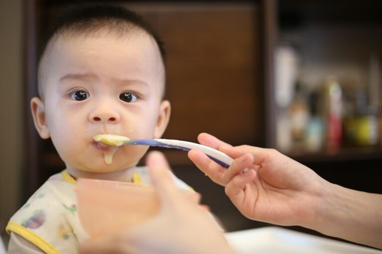 baby eating solids for the first time